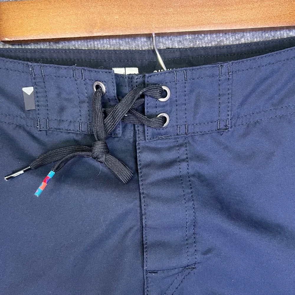 Quiksilver Board Shorts Mens 41 Navy Blue Cargo Surfer Beach Swim Quick Dry